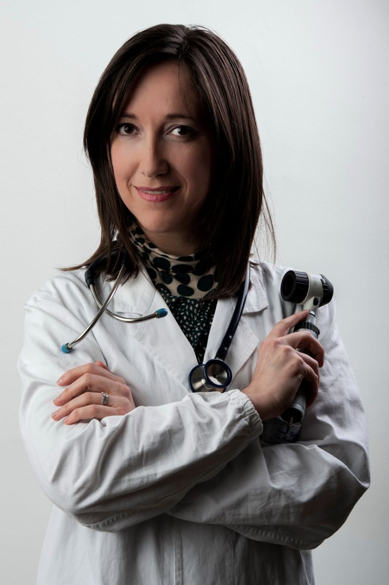 Dott.ssa Marra Elena - Specialista in Dermatologia e Venereologia