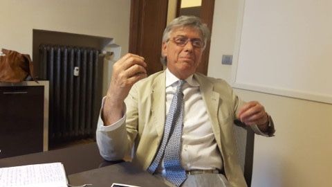 Terapia del Dolore - Il dolore neuropatico cronico trattato con la neurostimolazione midollare